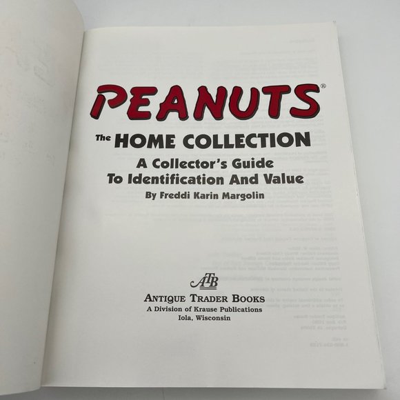 Peanuts: The Home Collection - Identification & Value Guide  1999 Antique Trader - Picture 4 of 10